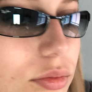 Meet your Posher, Lil